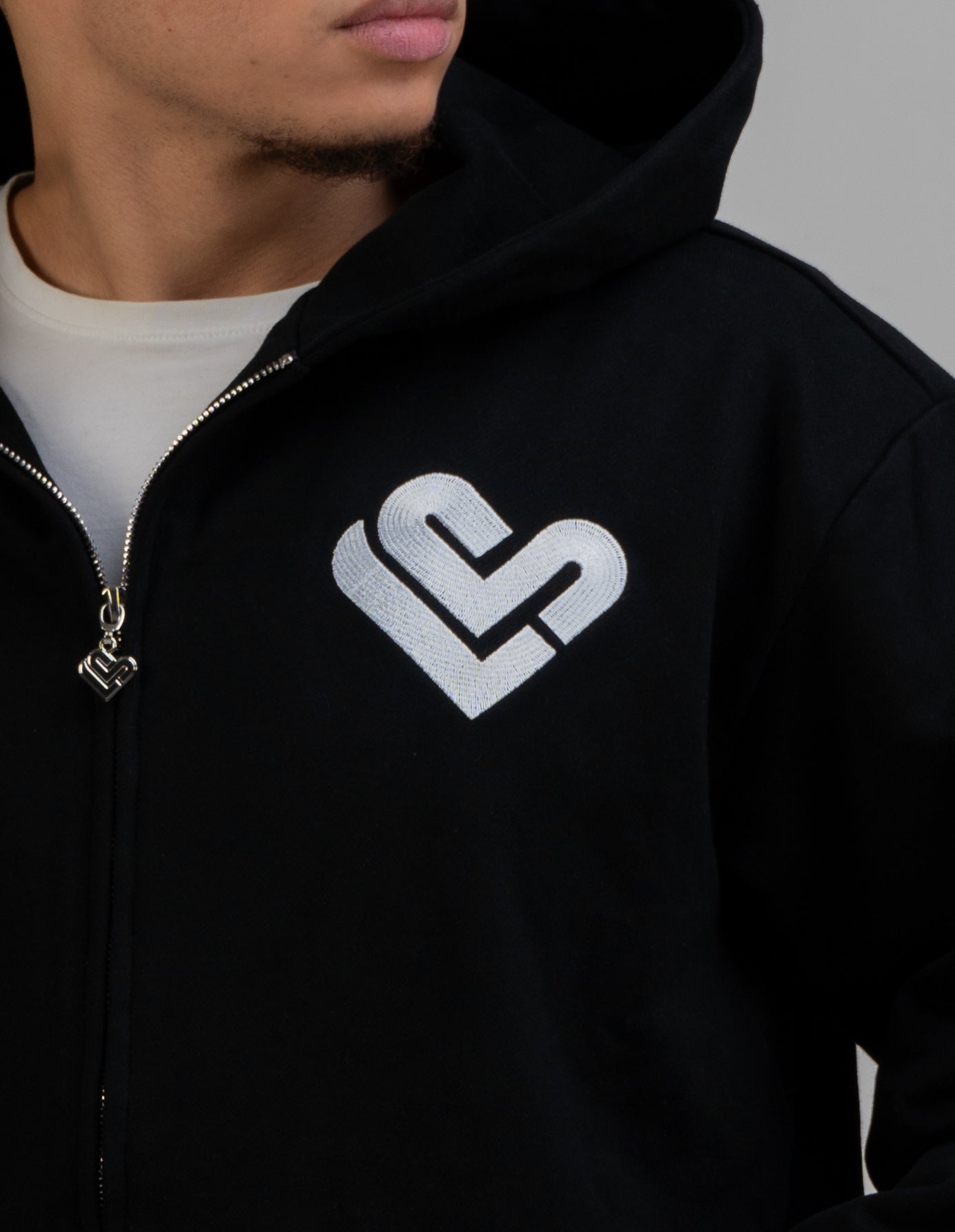 LUVSOM HEART ZIP HOODIE BLACK - LUVSOM